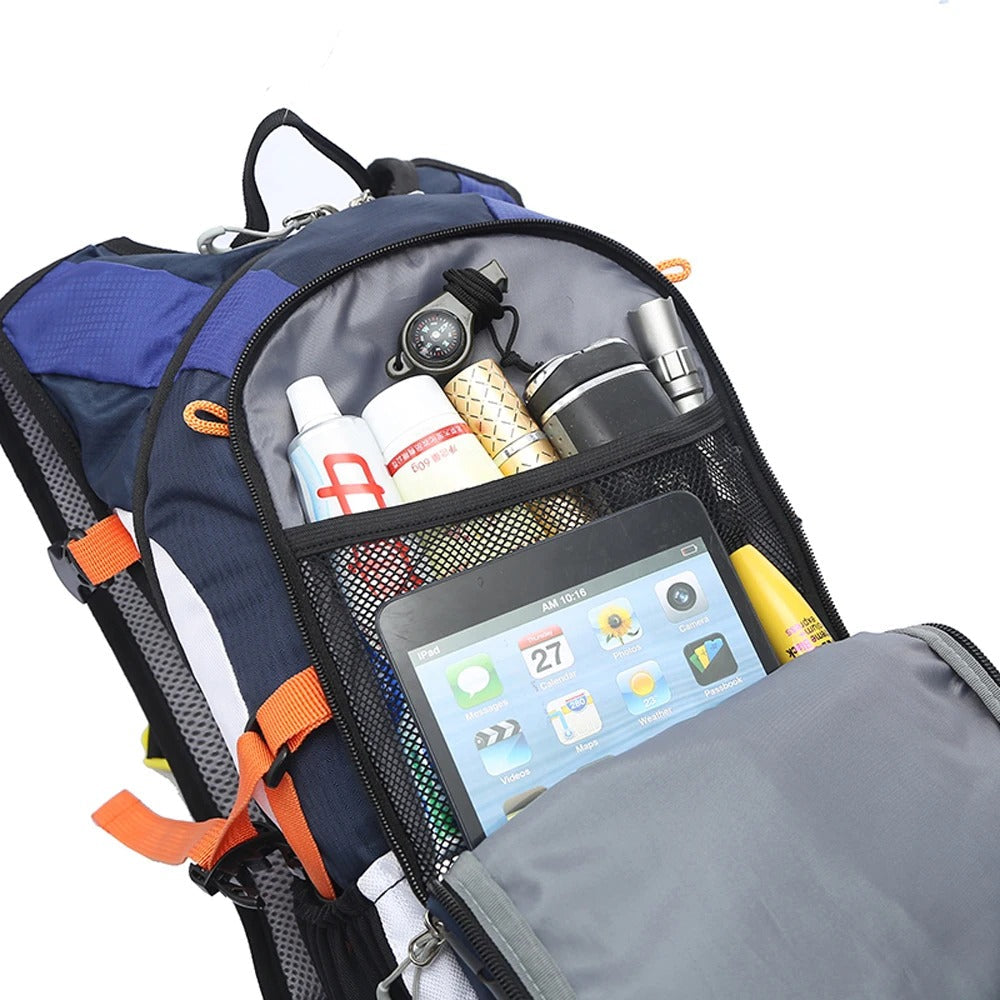 Multifunktionaler Fahrradrucksack mit Trinksystem & 18L Volumen