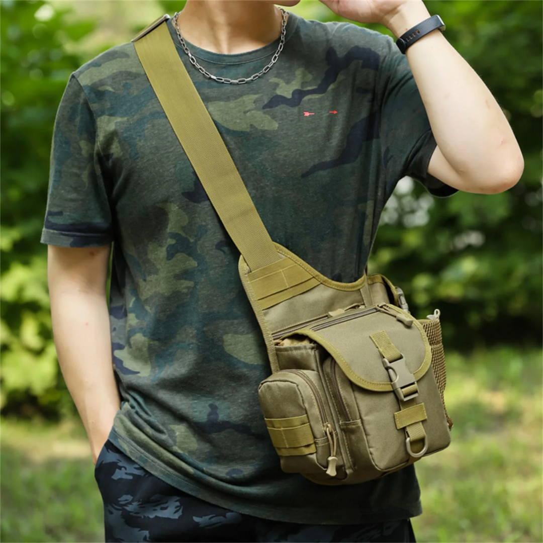 Robuste Umhängetasche klein für Herren – Outdoor & Alltag