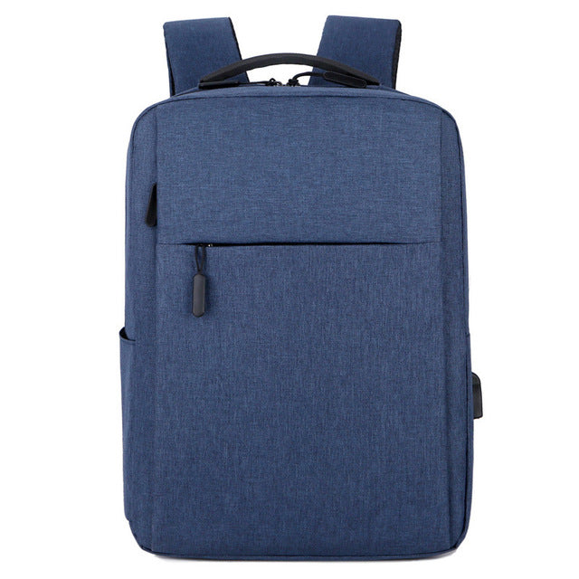 Laptoptasche TechTrek Pro – wasserdicht, USB-Anschluss & stilvoll