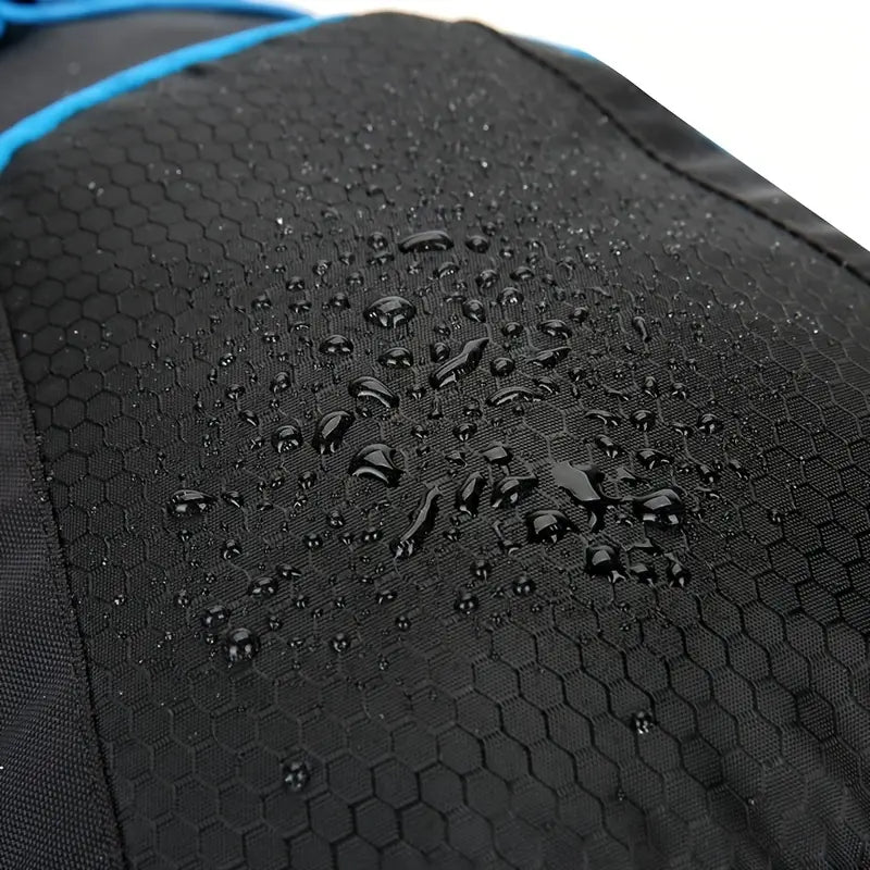 Ultraleichter Fahrradrucksack mit Belüftung & Helmhalterung