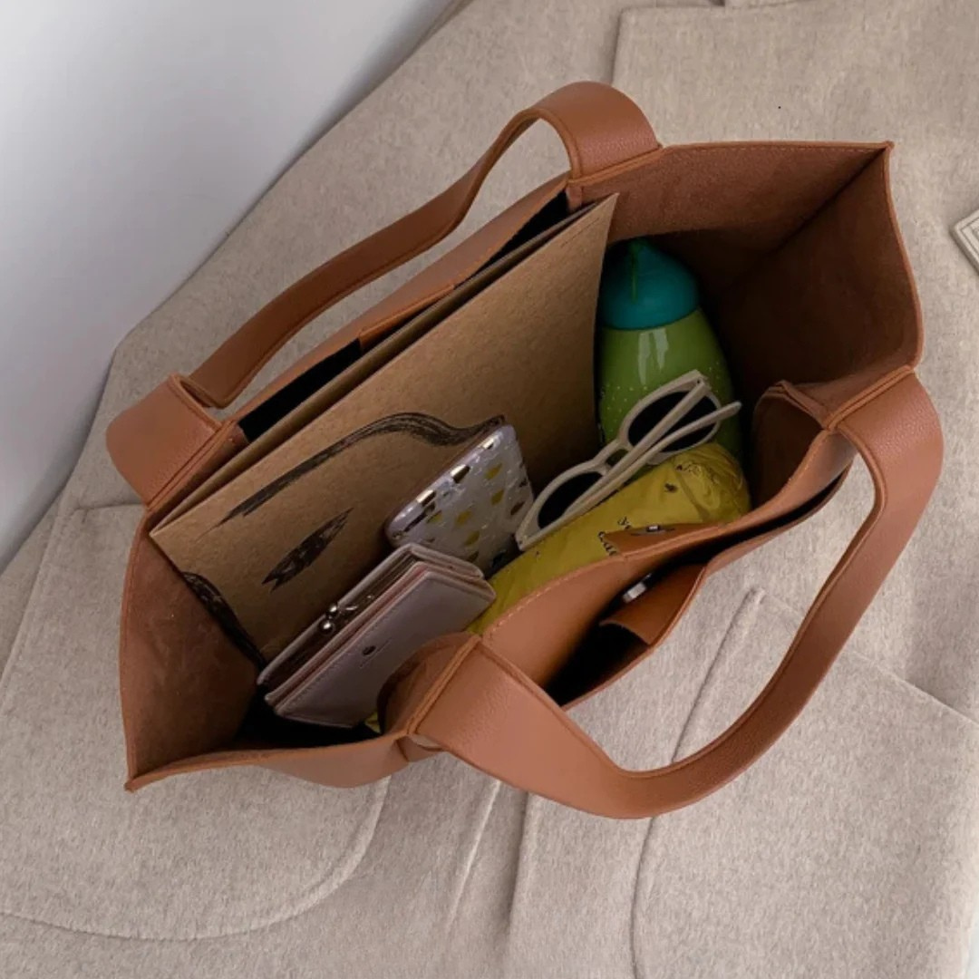 Elegante Handtaschen aus hochwertigem veganem Leder 10L – modern & praktisch