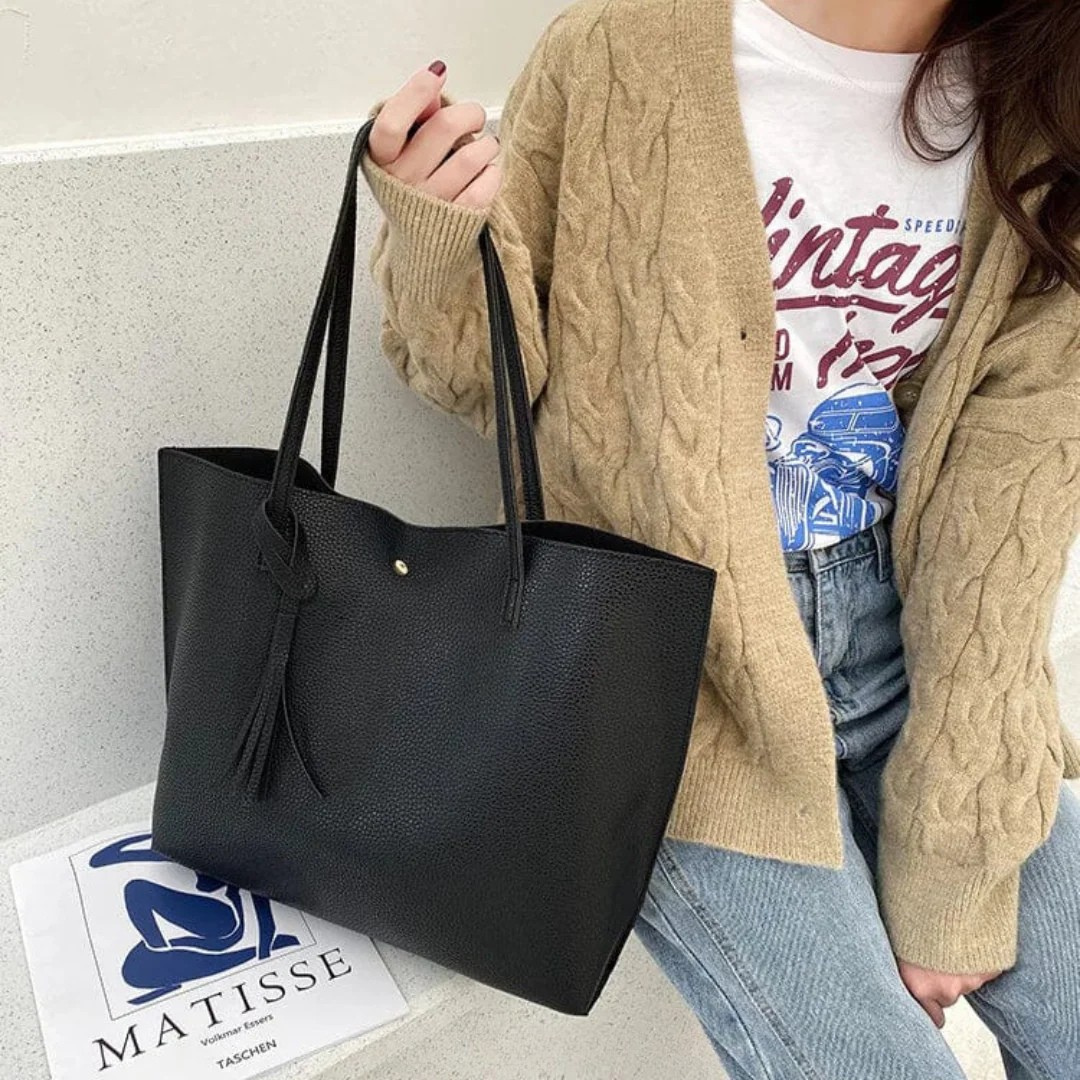 Elegante Umhängetasche aus Leder 16L – geräumig und zeitlos