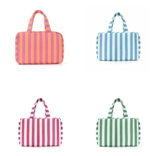 Kulturtasche zum Aufhängen – 4 Fächer mit Haken
