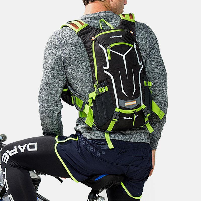 Reflektierender Rucksack – wasserdicht, sicher & vielseitig für Outdoor