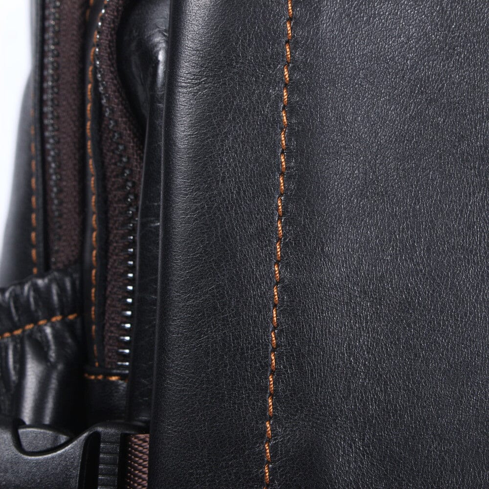 Schwarzer Lederrucksack Herren – Stylisch, langlebig & komfortabel