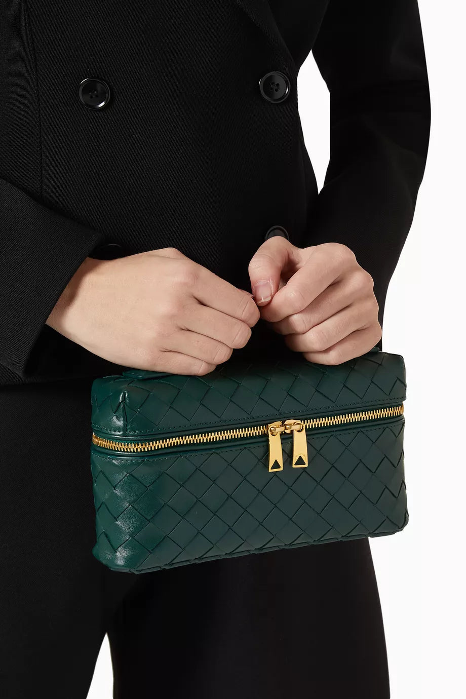 Geflochtene Handtasche aus Veganem Leder – Elegant & Vielseitig für Jeden Anlass