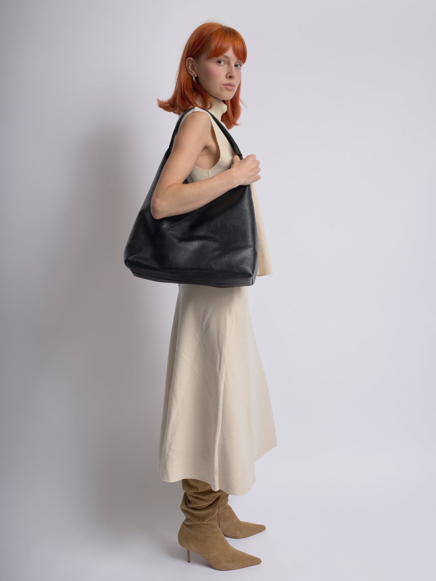 Chic Vegan Suede Handtasche – Zeitlose Eleganz für Damen