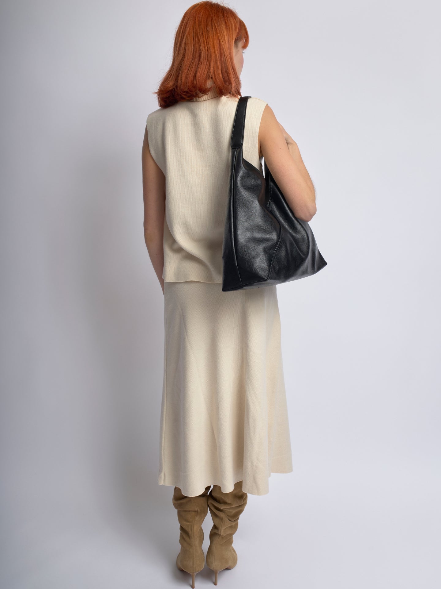 Chic Vegan Suede Handtasche – Zeitlose Eleganz für Damen