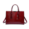 Elegante Tasche mit Krokodil-Print aus veganem Leder 9L