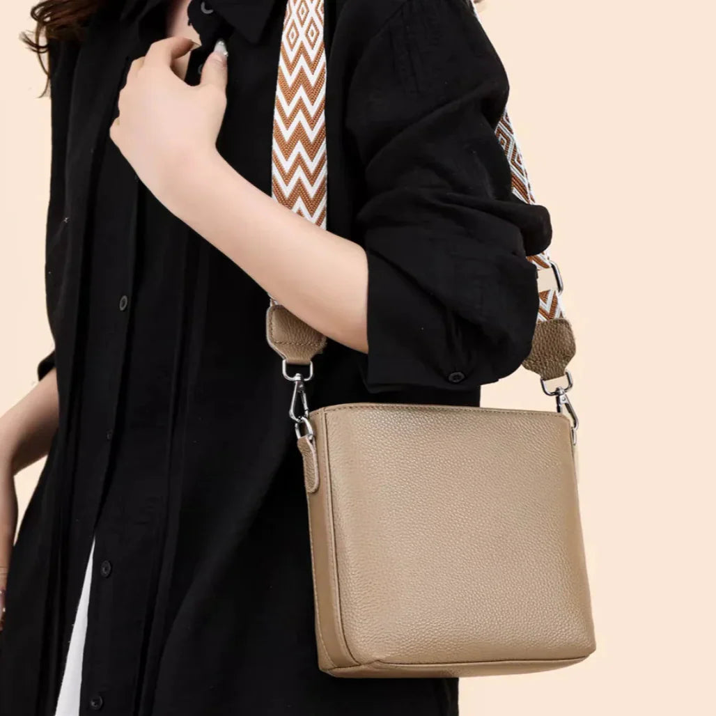 Stilvolle Schultertasche Damen 2.5L – kompakt, praktisch und elegant