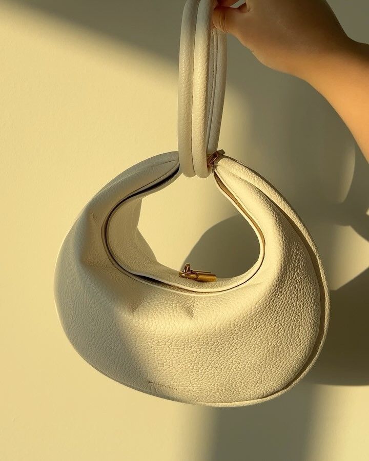 Mini Tote aus Vegan Suede – Kompakte & Edle Handtasche