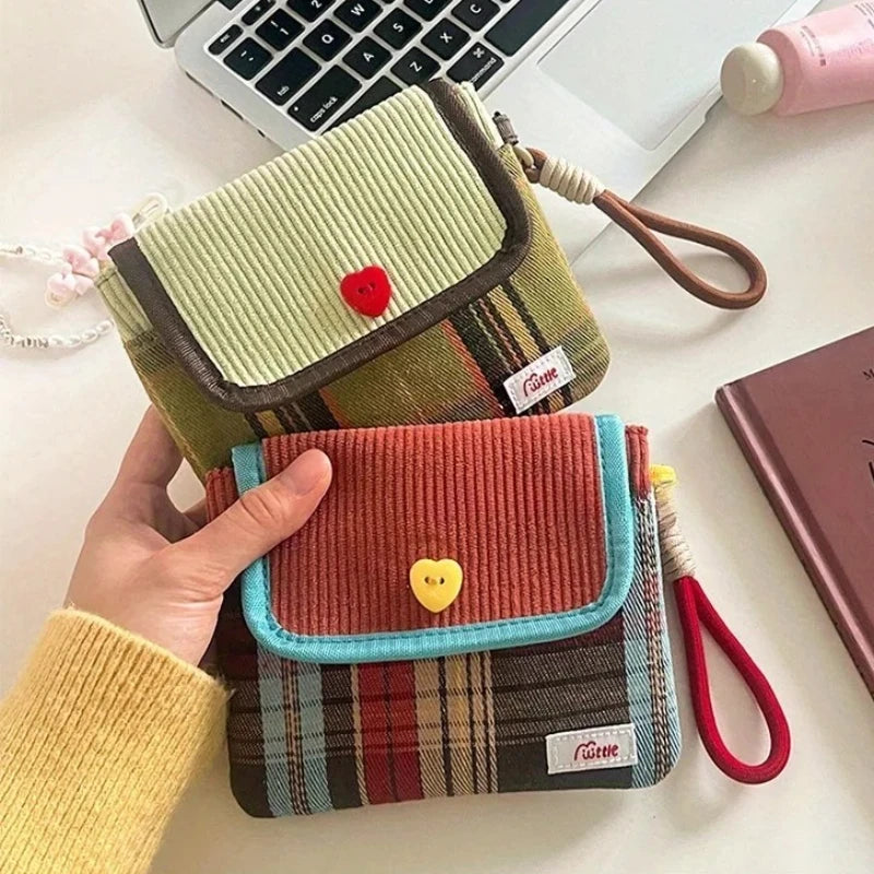 Kosmetiktasche mit Fächern – Reise-Organizer mehrfarbig