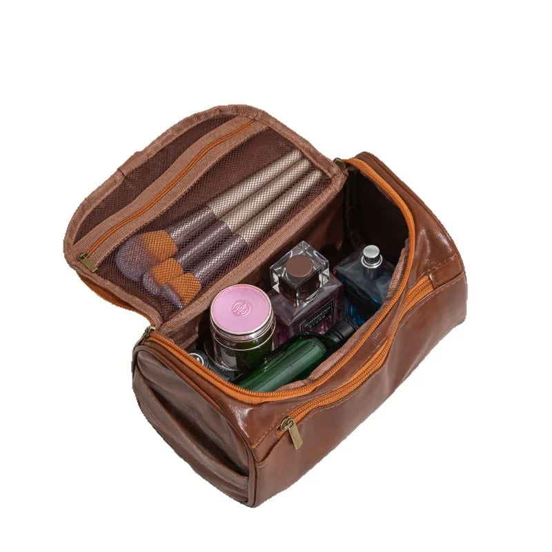 Kulturtasche Leder zum Aufhängen – groß & praktisch