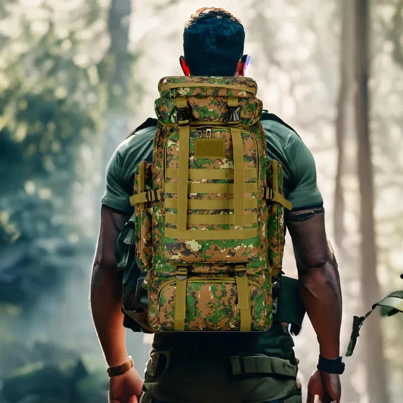 Armee-Tasche Outdoor 80–100L – wasserdicht, robust & bequem