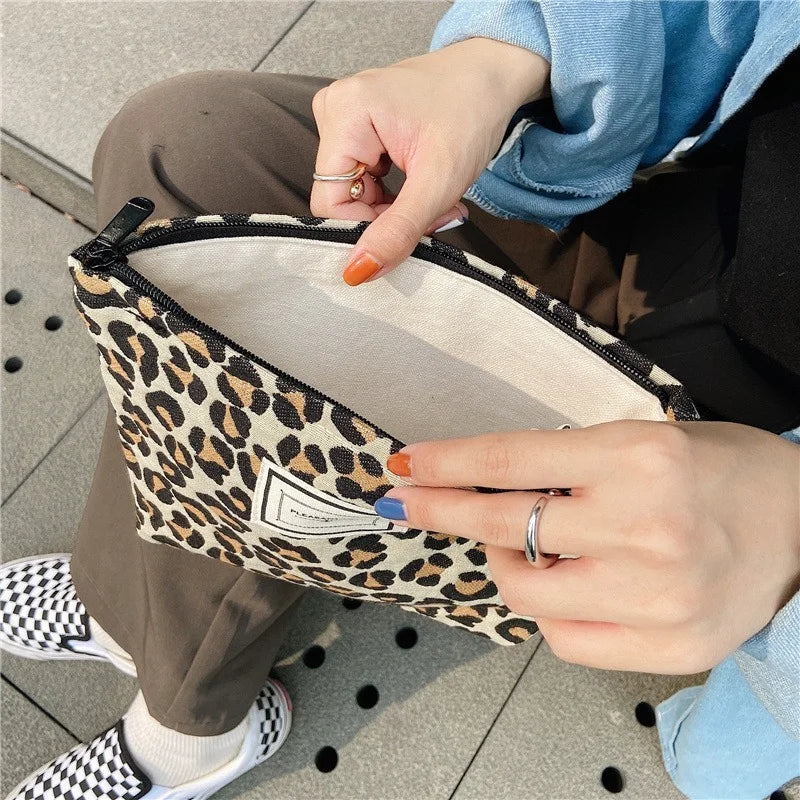 Kulturtasche Damen Leopard Canvas – Wasserdicht & Groß