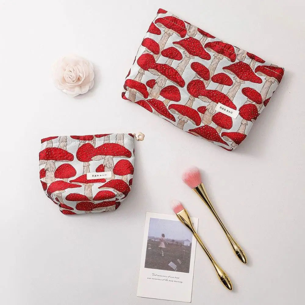 Kosmetiktasche Canvas – Pilzmotiv rot (M/L)