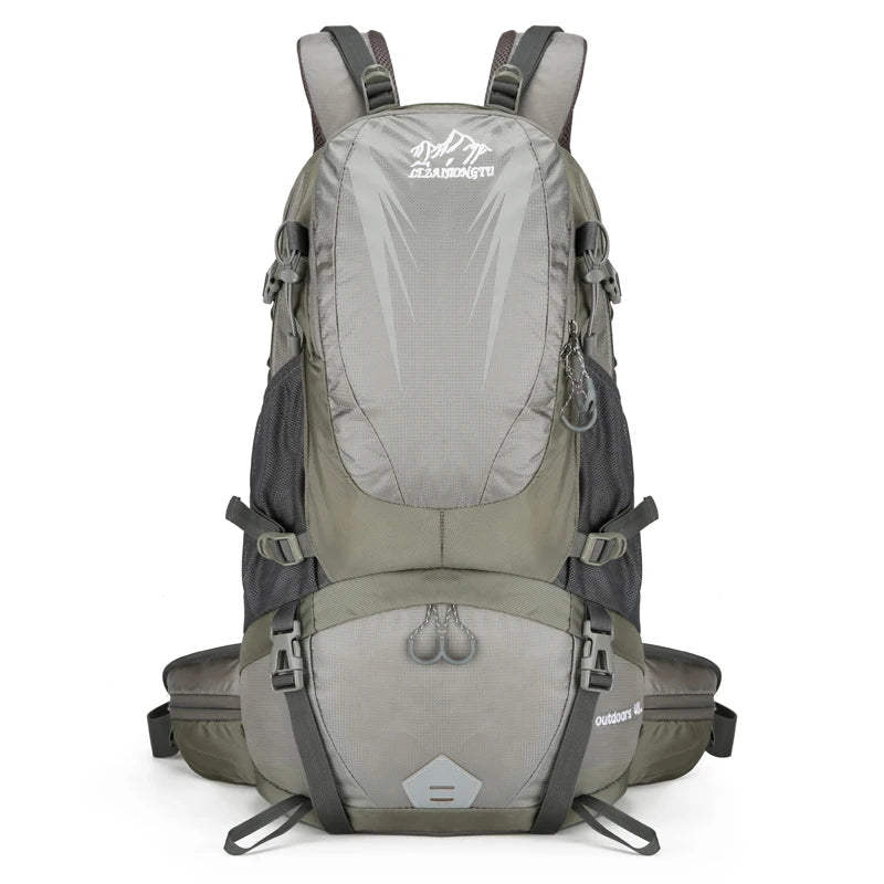 Wanderrucksack 40L Reiseheld – Wasserabweisend & ergonomisch