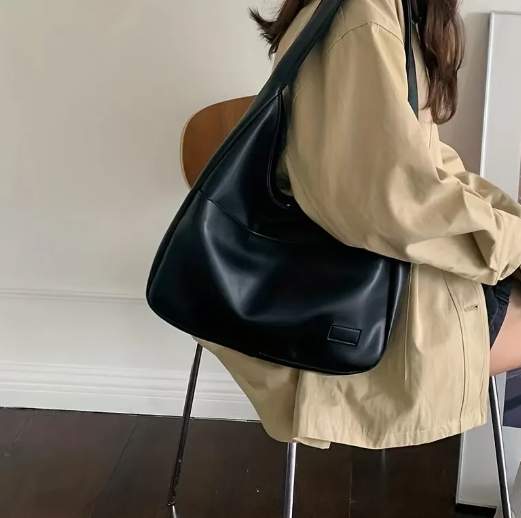 Braun-Schwarze Leder Handtasche – Zeitlos, Elegant & Mit Verstellbarem Schulterriemen