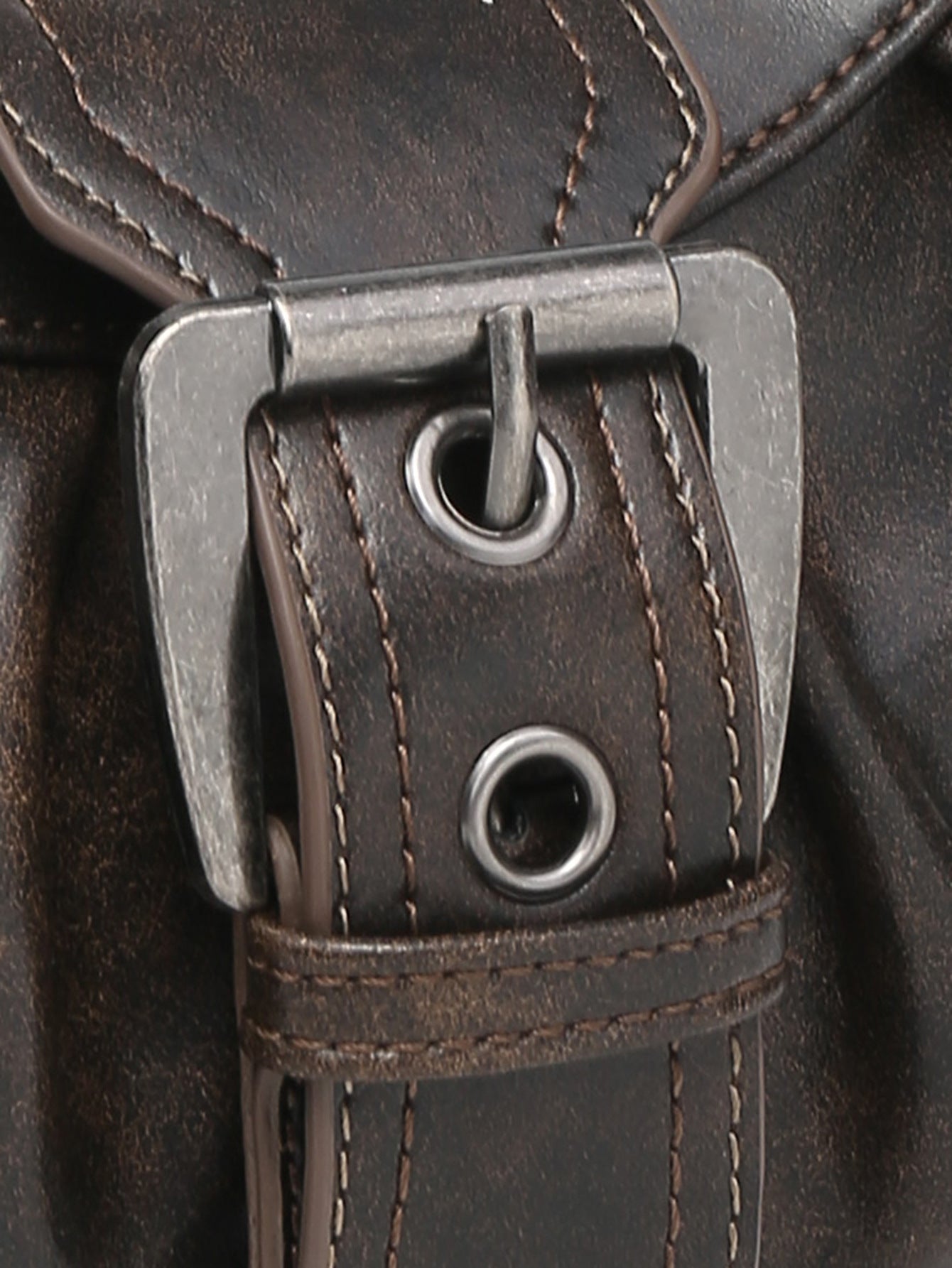 Hobo Bag aus Vintage Kunstleder – Mit Verstellbarem Schulterriemen