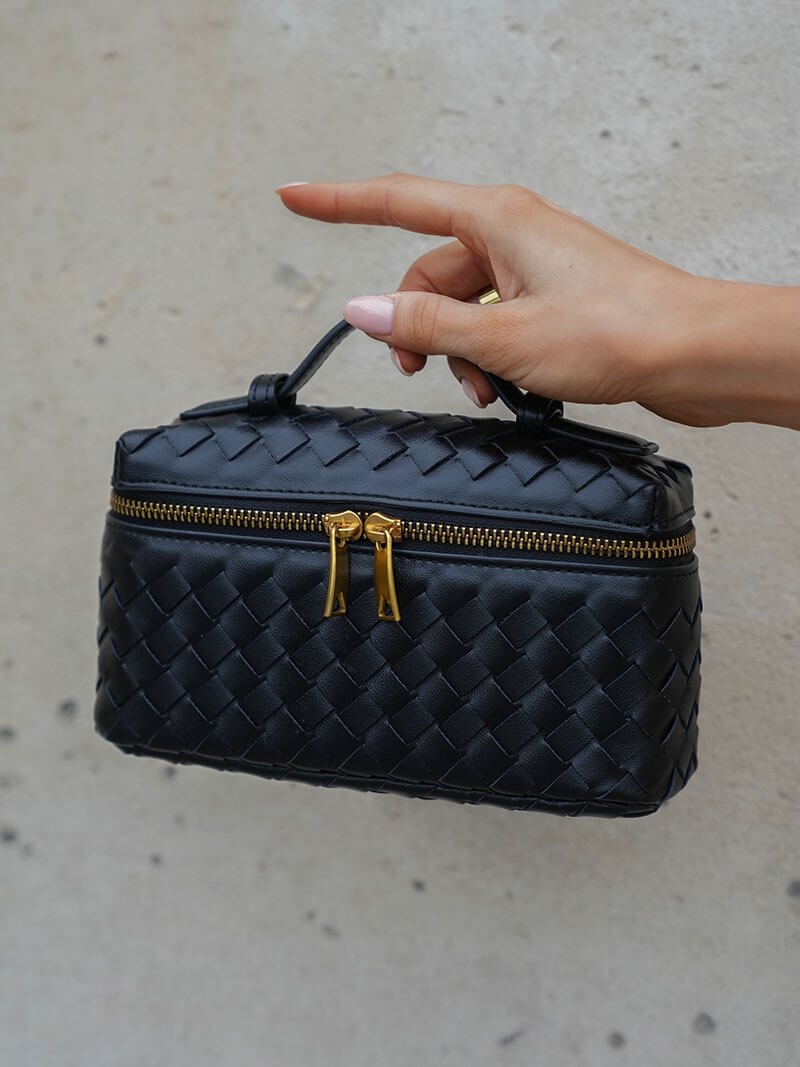Geflochtene Handtasche aus Veganem Leder – Elegant & Vielseitig für Jeden Anlass