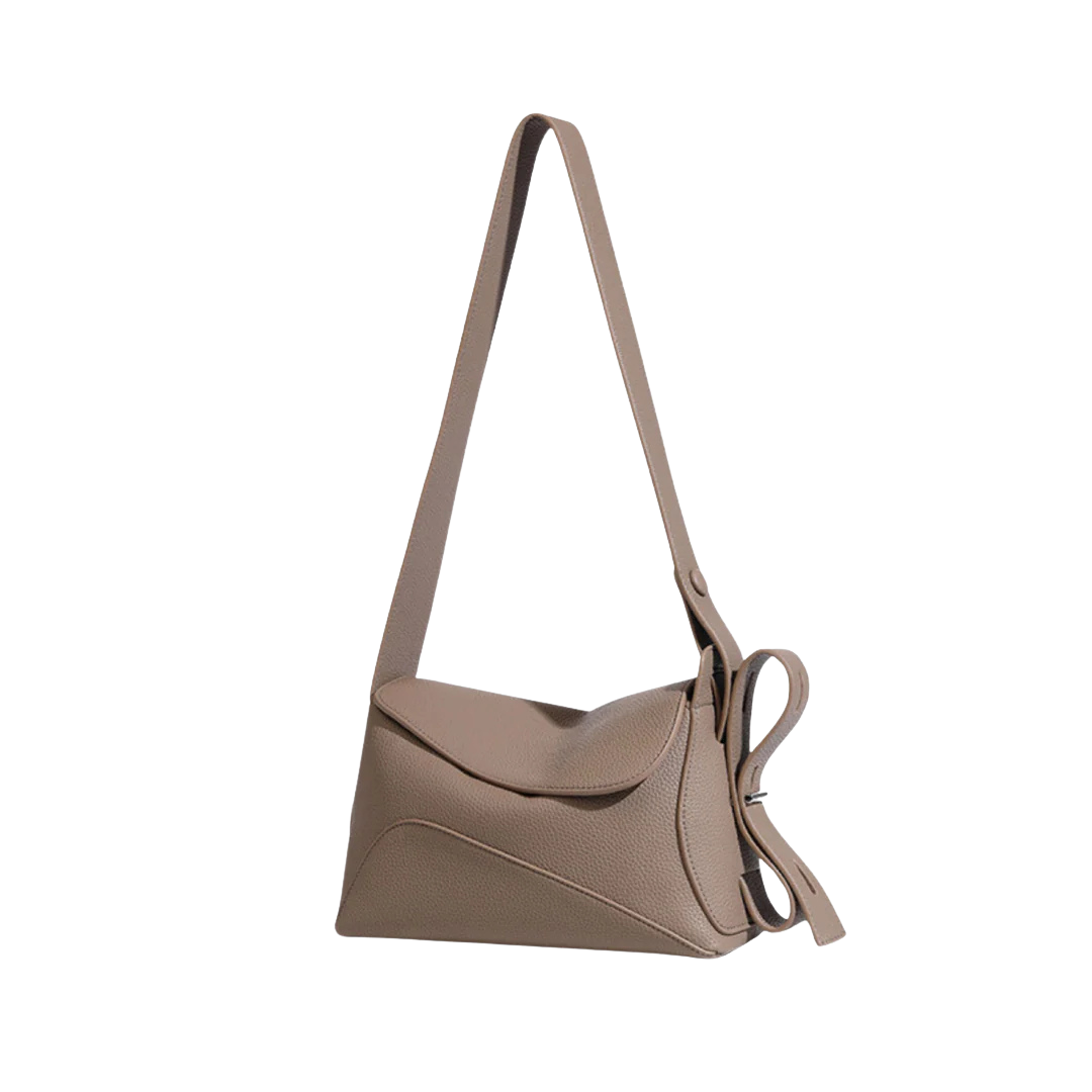 Handtasche aus veganem Leder mit raffinierter, sanft genarbter Textur 3L