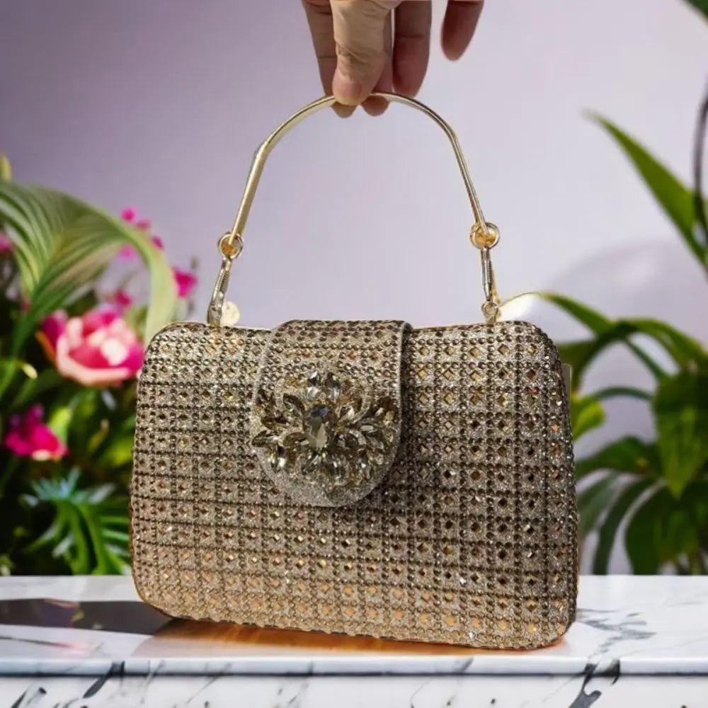 Handtasche Damen aus Leder – Elegant, zeitlos & funktional fürs Büro
