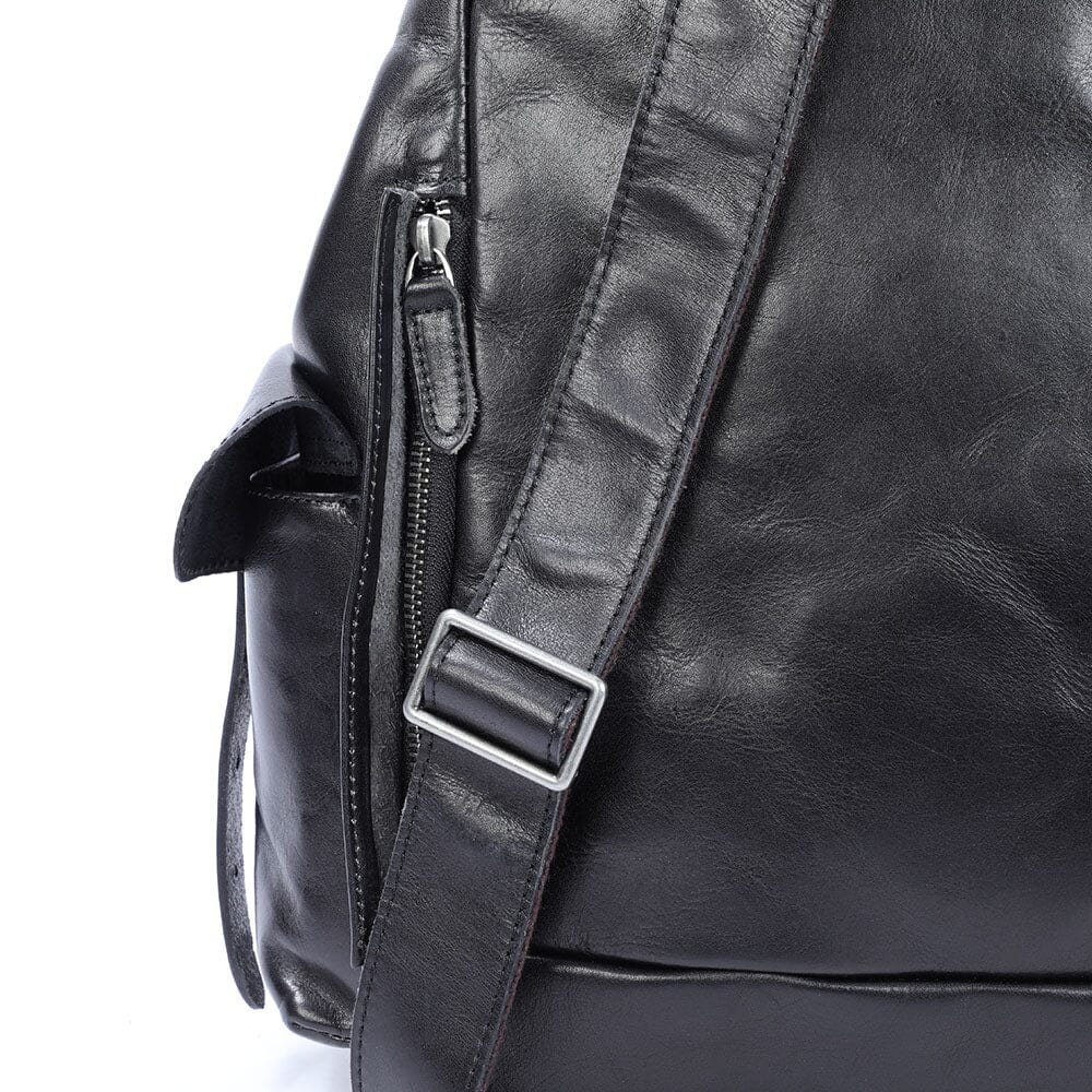 Kleiner schwarzer Leder Rucksack 12L Velaro – Vintage Daypack