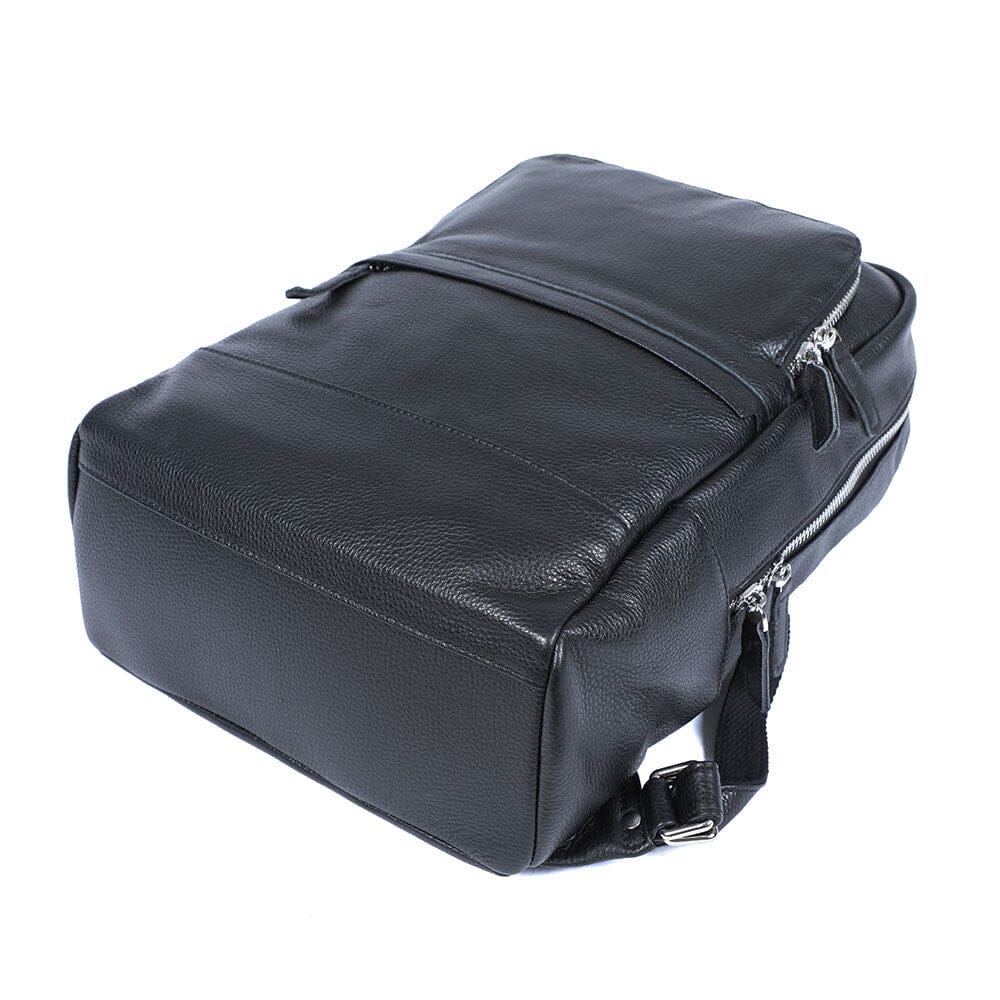 Schwarzer Leder Rucksack 16L Nocteris – Urban Backpack aus Echtleder