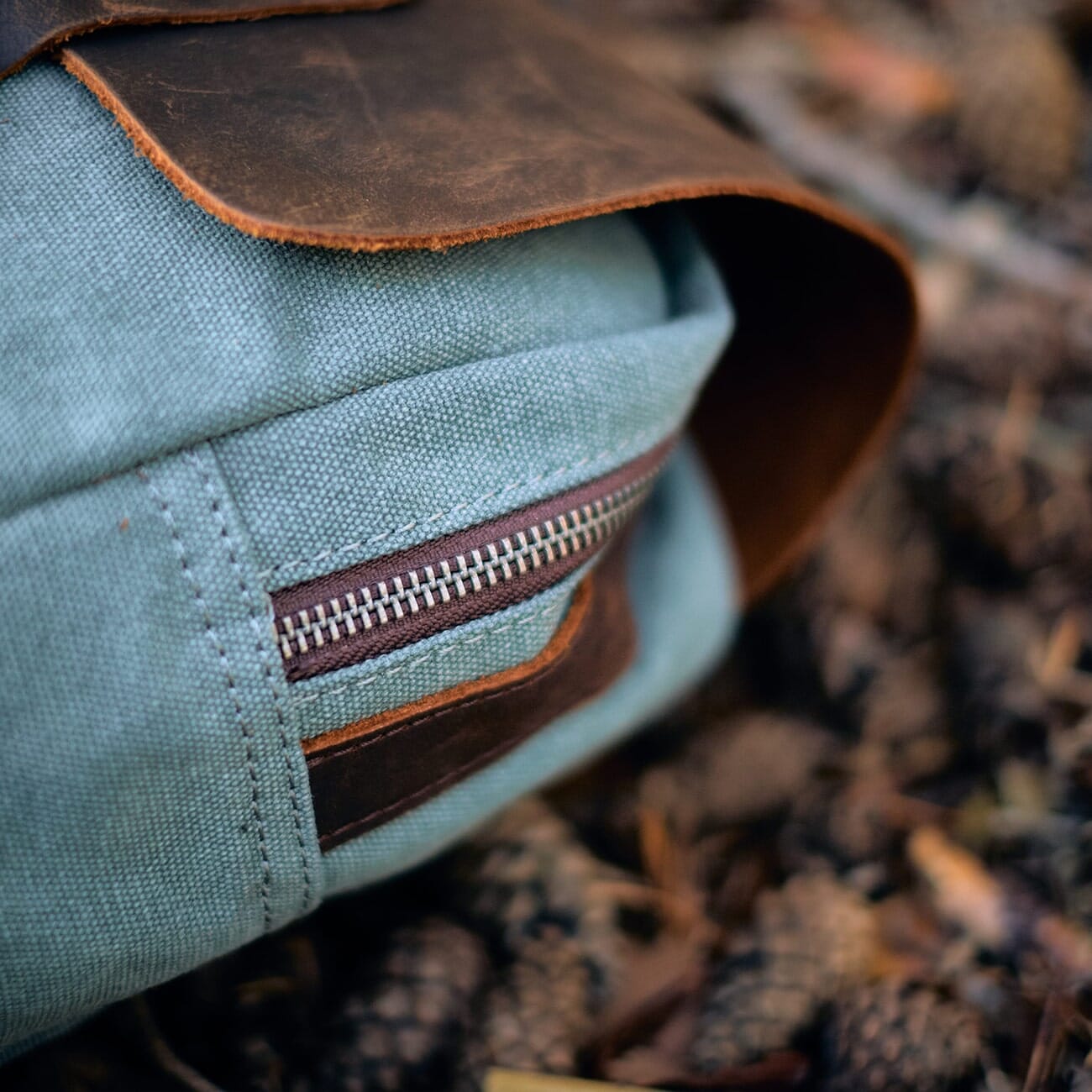 Canvas Tasche Norwegen – Vintage Rucksack für Laptop & Reisen 16L