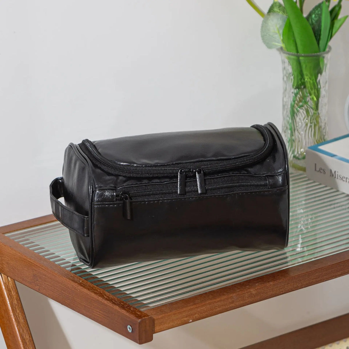 Kulturtasche Leder zum Aufhängen – groß  – Schwarz