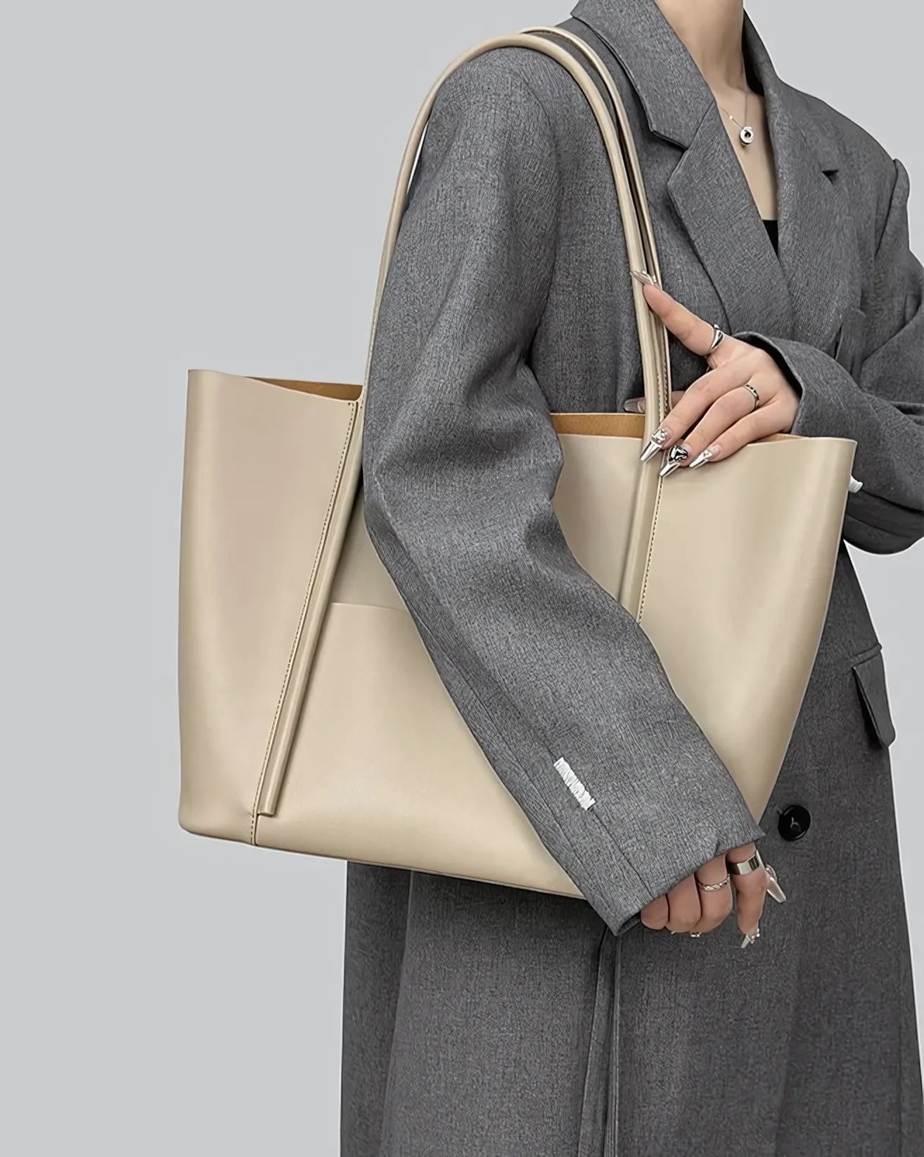 Leder Laptoptasche für Damen – Elegant, Business & Praktisch im Alltag